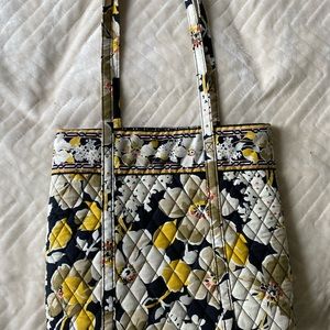 Vera Bradley Shoulder bag! 12”x12”! 10” strap!